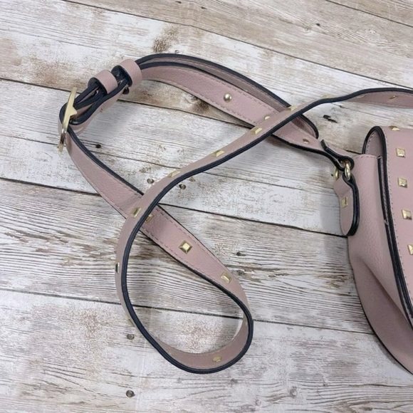 New with tags Victorias Secret crossbody - Picture 5 of 5